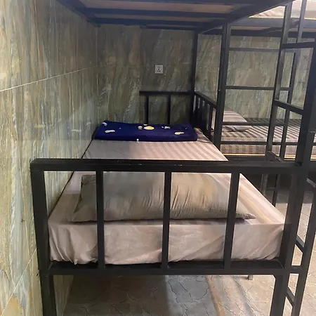 Moonshine Guesthouse